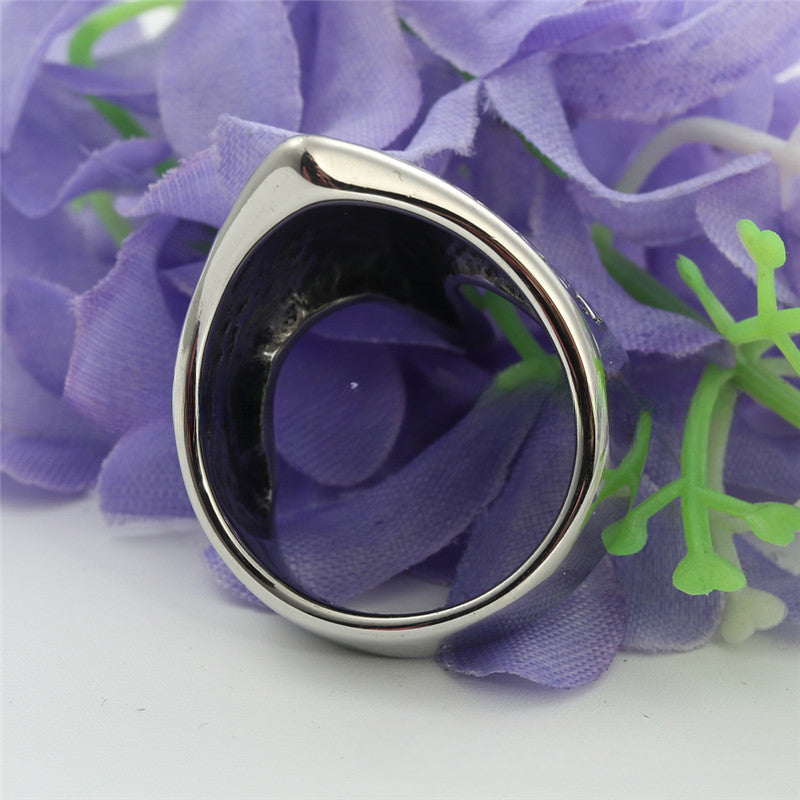 Titanium Steel Retro Bird Beak Ring for Men - Trendy Animal Accessory