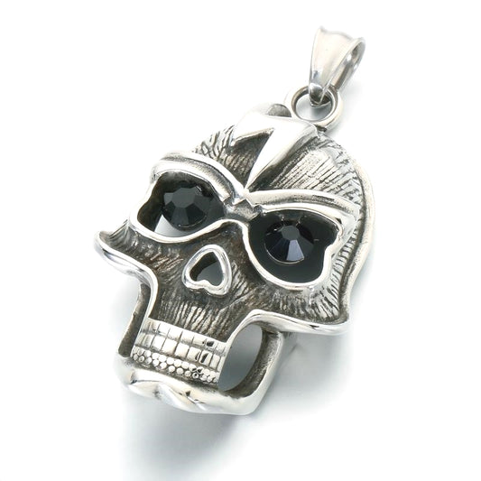 Viking Horn Helmet Pendant Zircon Blue Eyed Skull Pirate Skull Pendant Stainless Steel Necklace