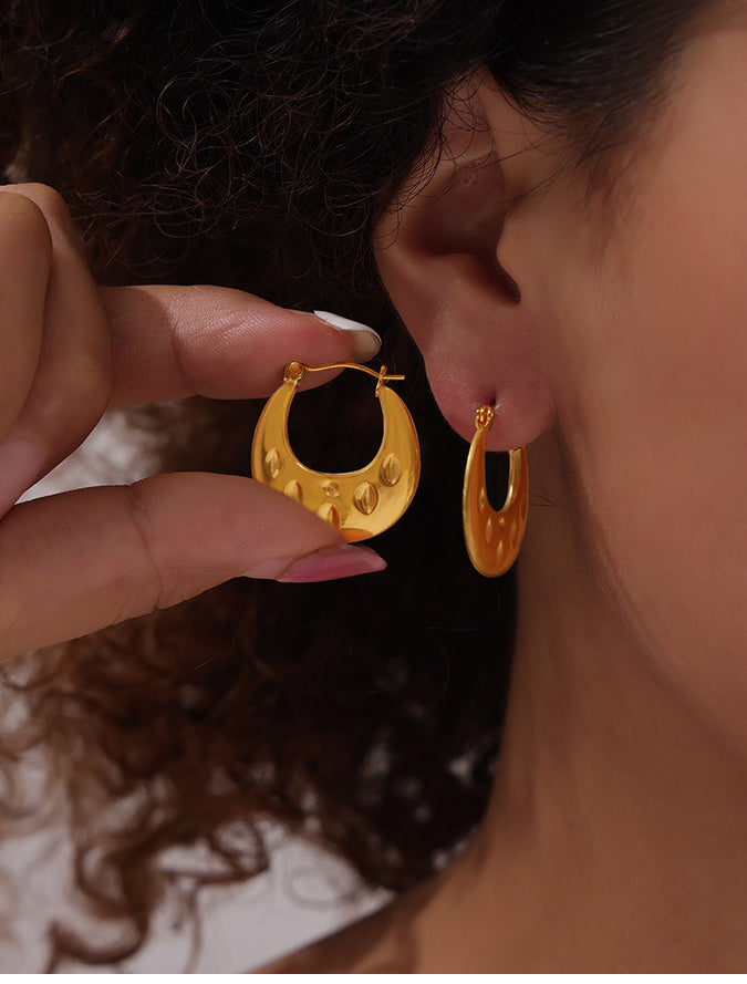 Geometric Gold Plated U-shaped Earrings with Vintage Charm