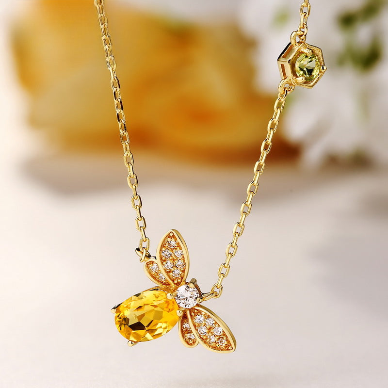Oval Natural Yellow Crystal Little Bee Pendant Olivine Sterling Silver Necklace