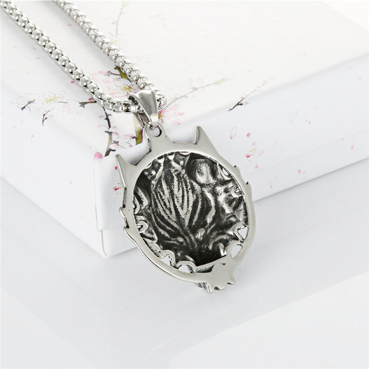 Titanium Steel Wolf Head Pendant Necklace for Men - Retro Punk Design