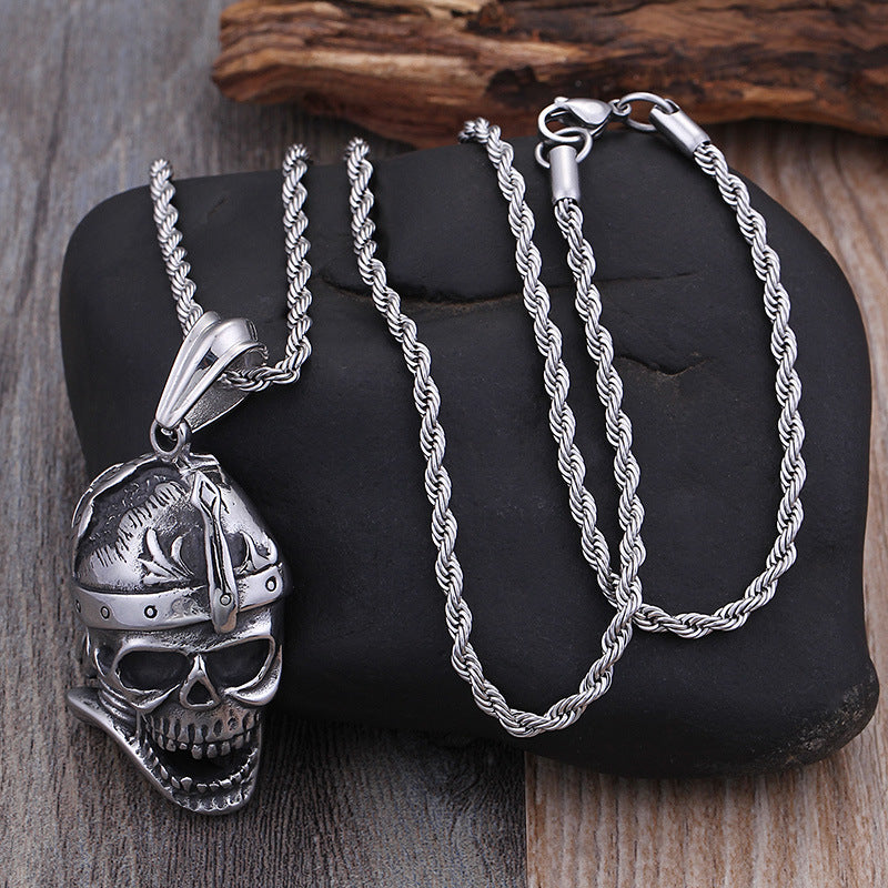 Men's Bold Three-Dimensional Skull Pendant in Titanium Steel