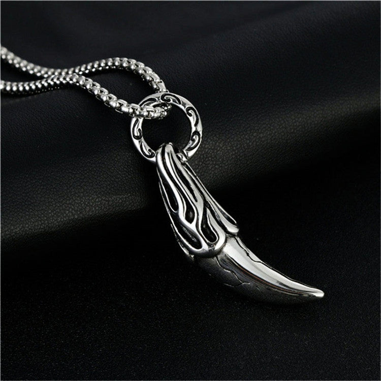 Men's Exaggerated Wolf Tooth Pendant Necklace - European and American Fashion in Steel and Copper Mix