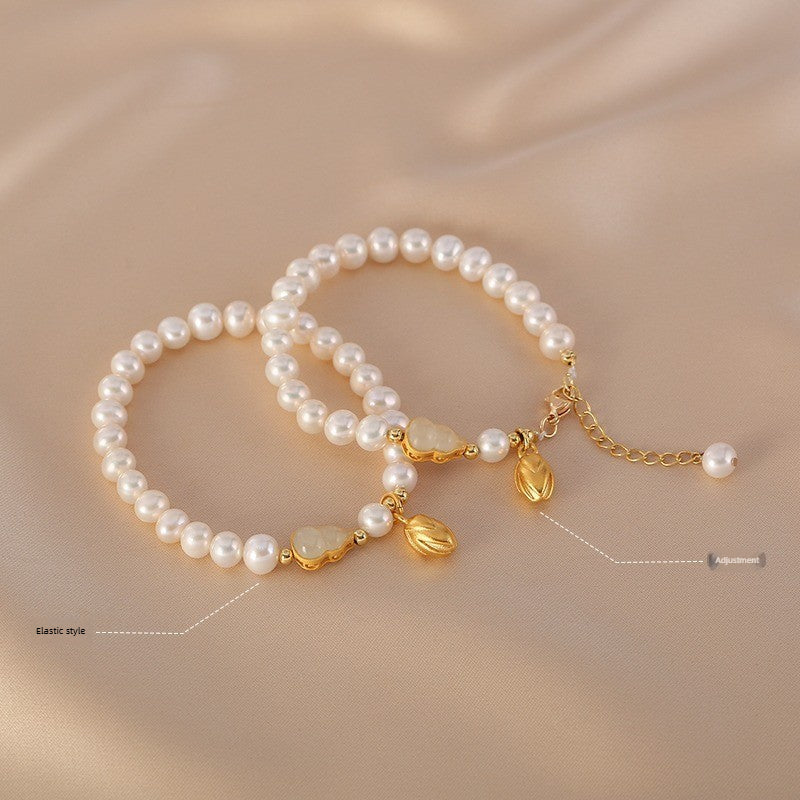Freshwater Pearl Gourd Charm Bracelet