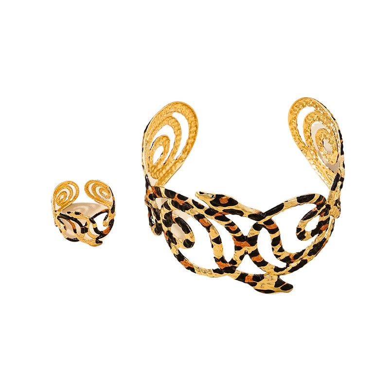 Fashionable Leopard Print Snake Bracelet Ring Set for Women