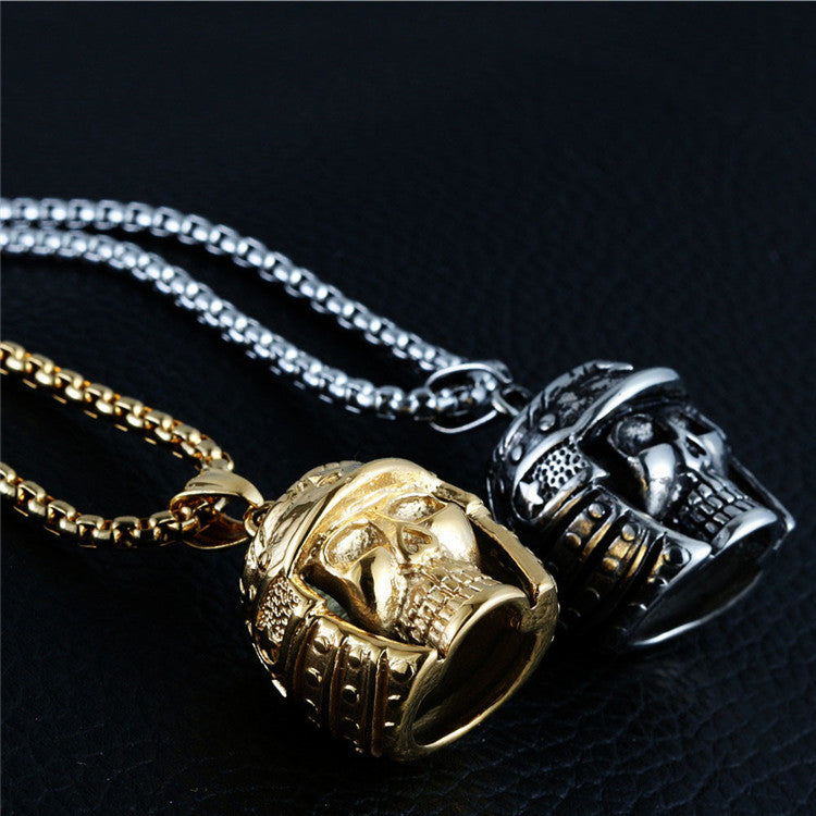 Custom Titanium Steel Skull Helmet Pendant Necklace - Trendy Retro Motorcycle Accessory for Men