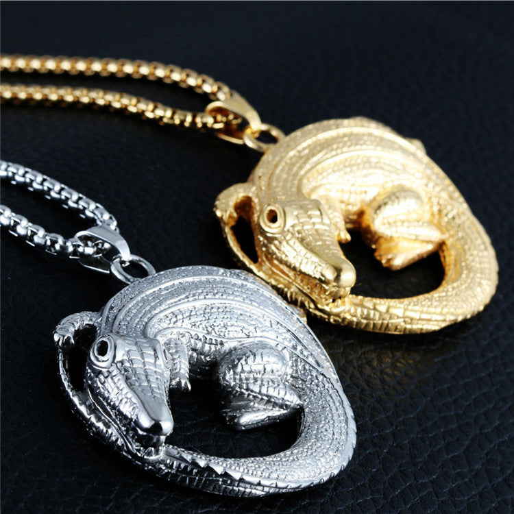 European And American Titanium Steel Crocodile Pendant Necklace