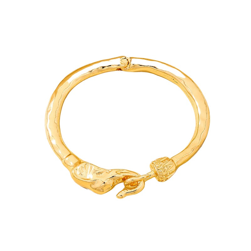Planderful Vienna Verve Bracelet – Fashionable Retro Metal Elephant Design