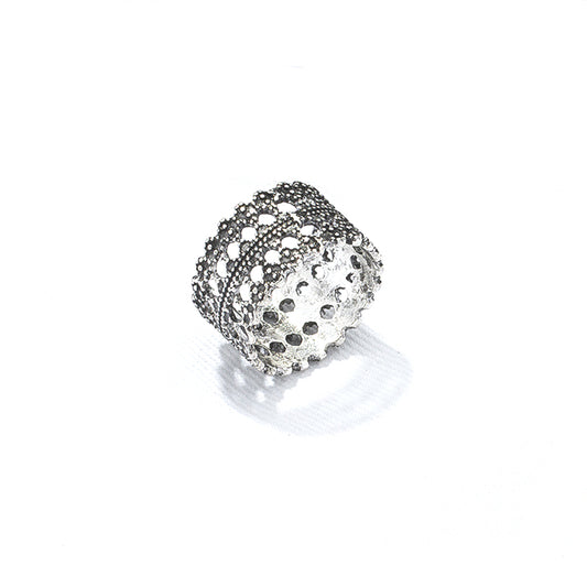 Hollow Cross-Border Retro Metal Ring - Vienna Verve Collection