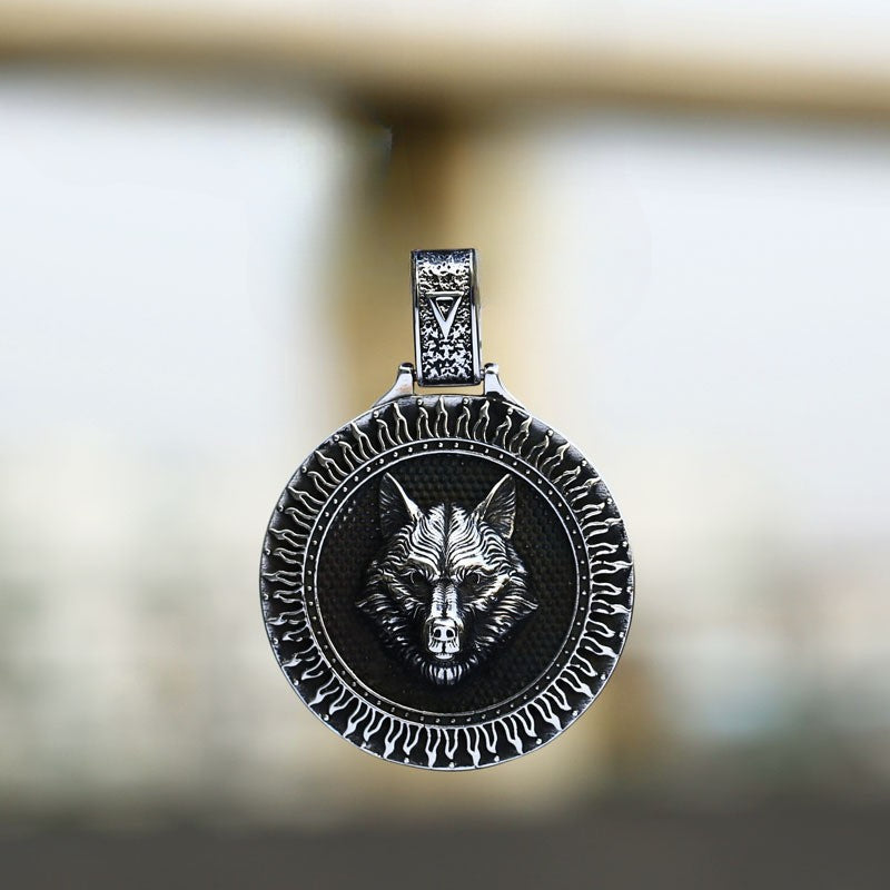 Custom Retro Wolf Head Pendant in Titanium Steel for Men - Wholesale Jewelry Collection
