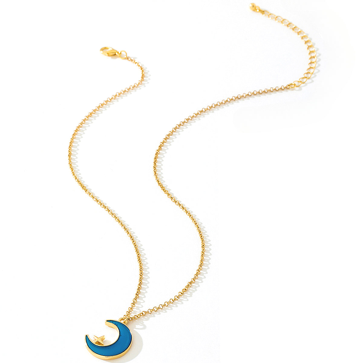 Planderful Vienna Verve Necklace – Simple and Versatile Metal Chain Design