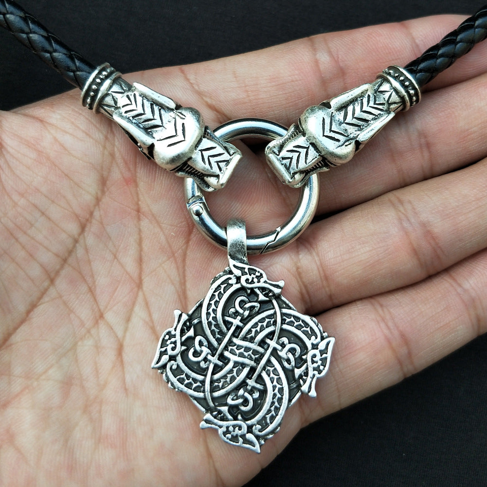 Savage Wolf Warrior Necklace - Men's Viking Amulet Pendant