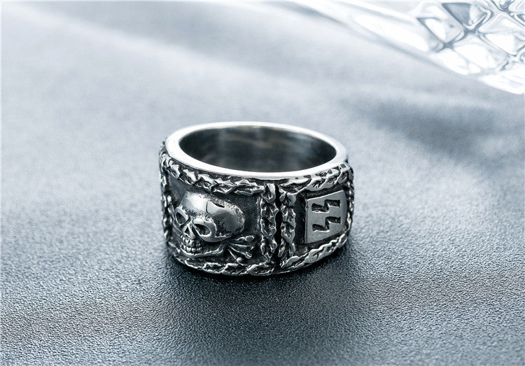 Planderful Personalized Punk Retro Skull Ring For Men Unisex Titanium Steel Bold Statement Jewelry