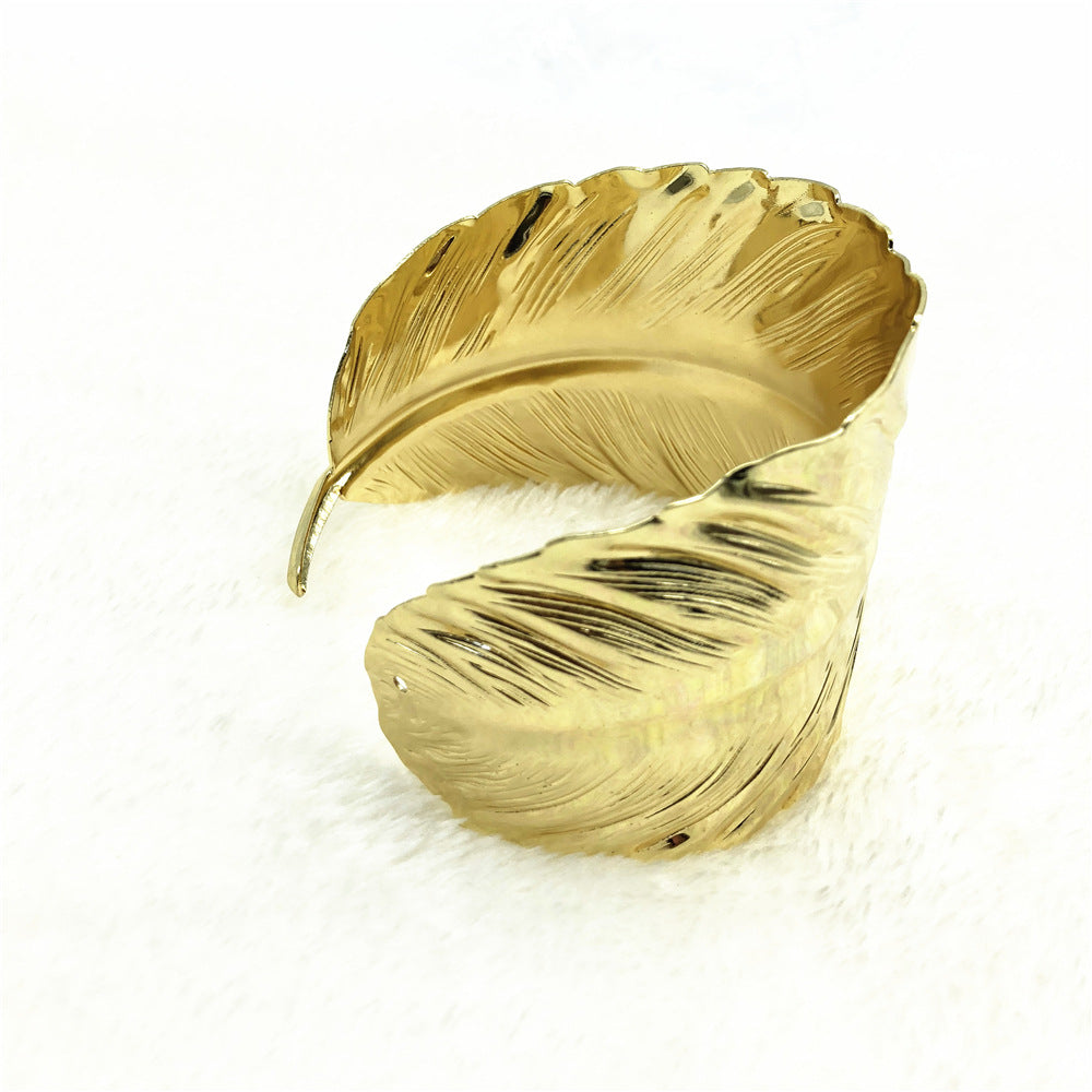 Feather Shaped Arm Bracelet with European and American Style