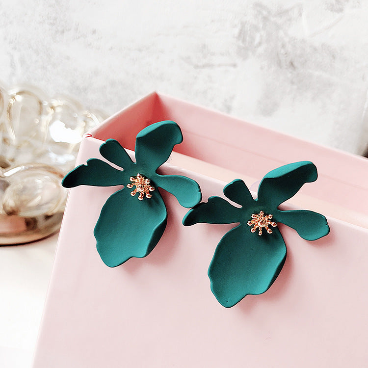 Elegant Korean Flower Drop Earrings for Stylish Women