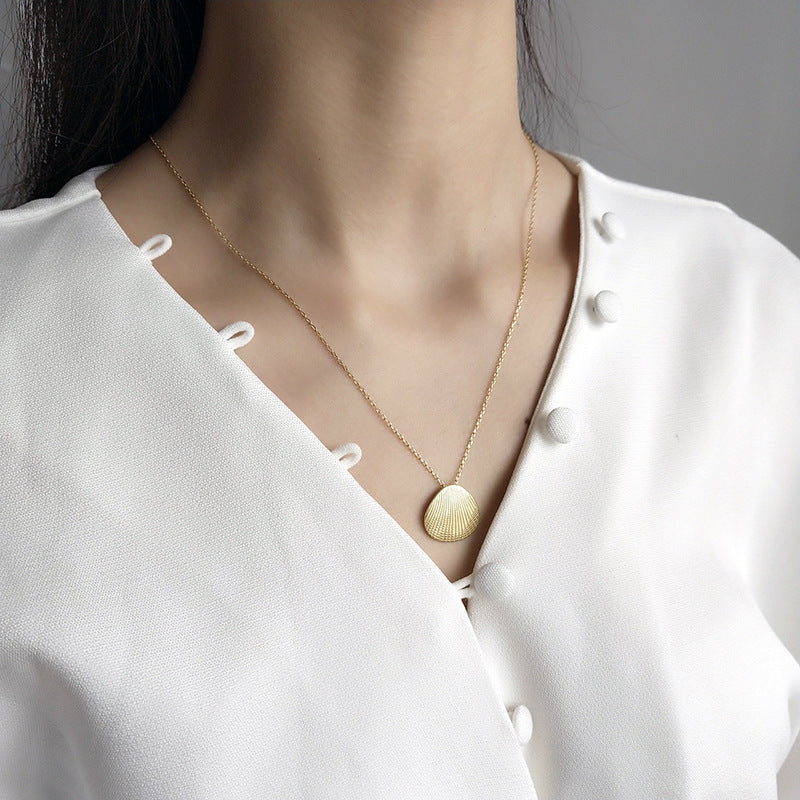Shellfish Shell Necklace - Elegant Korean Style Sweater Chain for Women