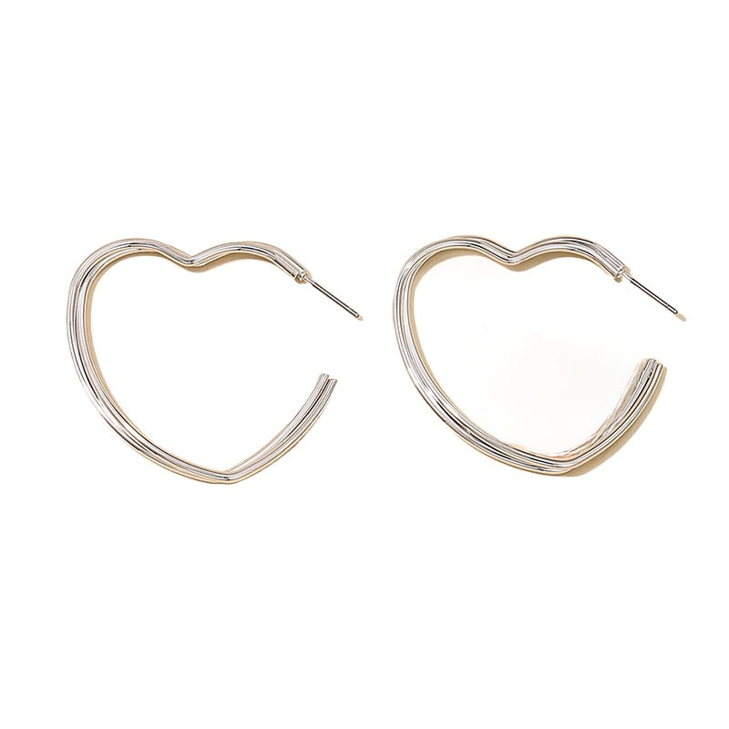 Romantic Heart-shaped Lady Earrings with Chic Spring Twist