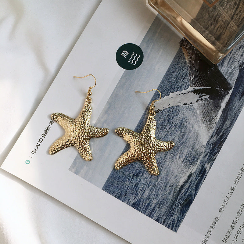 Sea Star and Shell Alloy Earrings with Street Style Charm