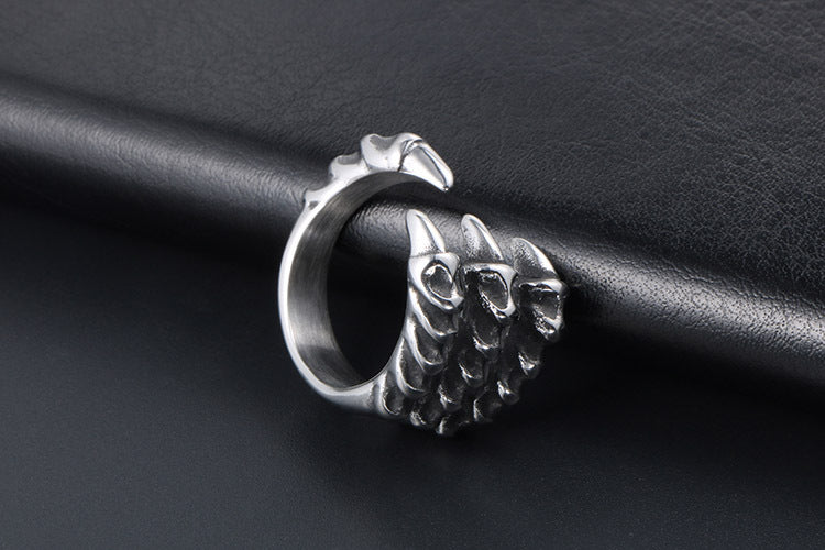 European American Retro Dragon Claw Titanium Ring For Men