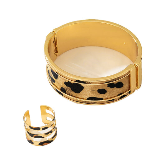 Planderful Vienna Verve Bracelet Ring Set – Retro High-End Fashion Design