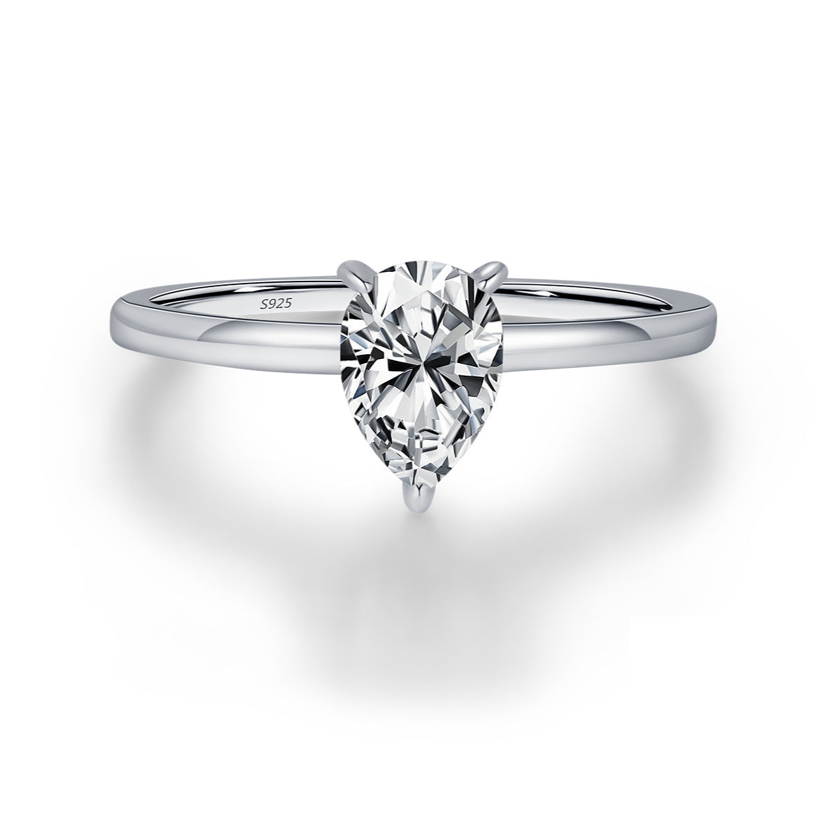 Planderful Moissanite Sparkling Ring – Exquisite Water Drop Design