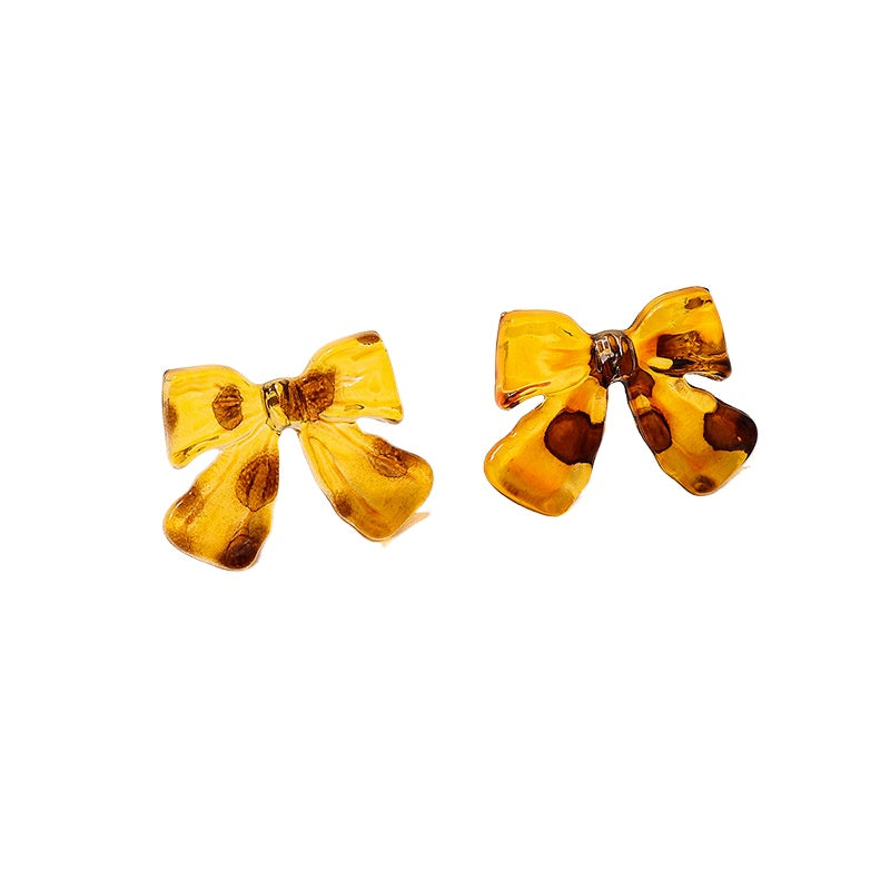 Planderful Vienna Verve Bow Stud Earrings – Fashionable Acrylic Leopard Print