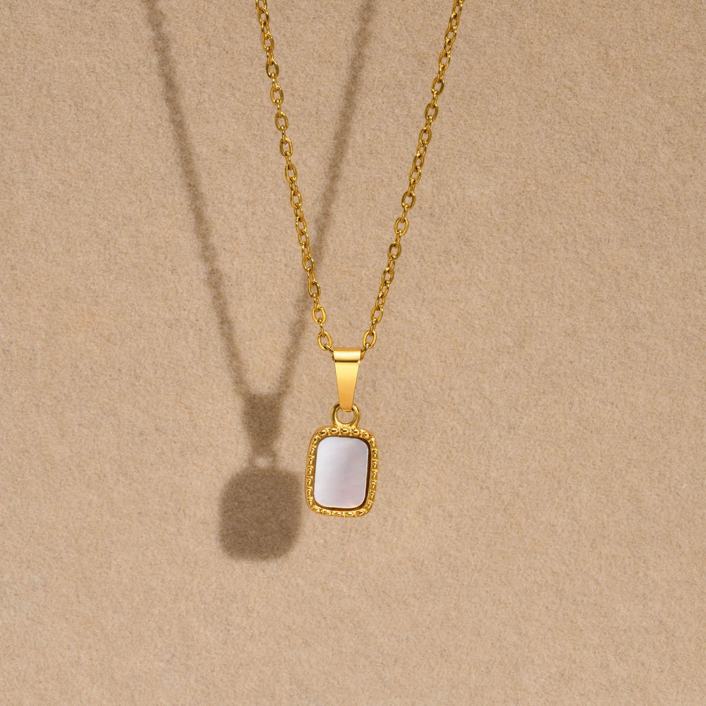 European And American Fashion Jewelry Women's Stainless Steel Rectangular Geometric Pendant Necklace Wholesale