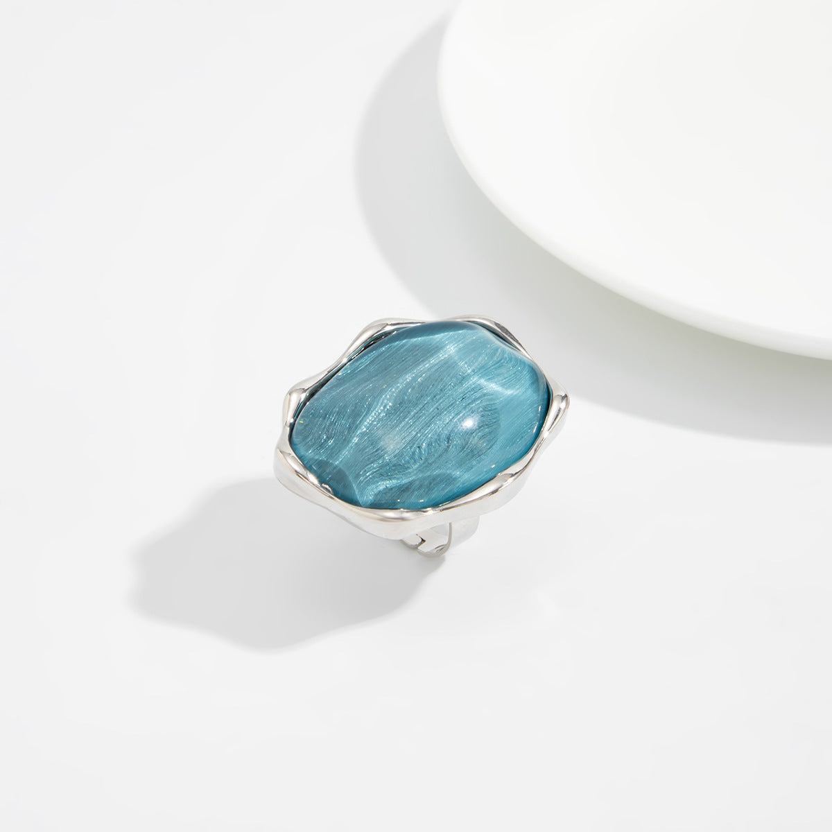 Planderful Vienna Verve Wide Stone Ring For Bold Modern Women Statement Ring Jewelry Accessory