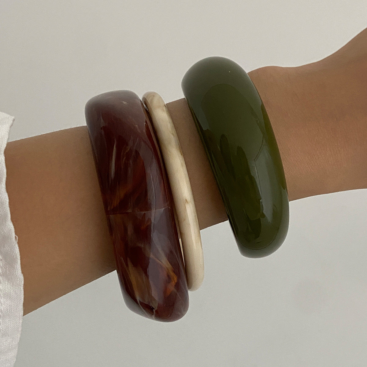 Resin C-Shaped Open Bracelet Design Irregular Geometric Bracelet