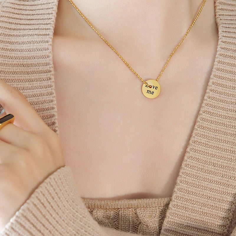 English Letter Round Pendant Necklace with Gold Plating - Elegant Collarbone Chain Jewelry