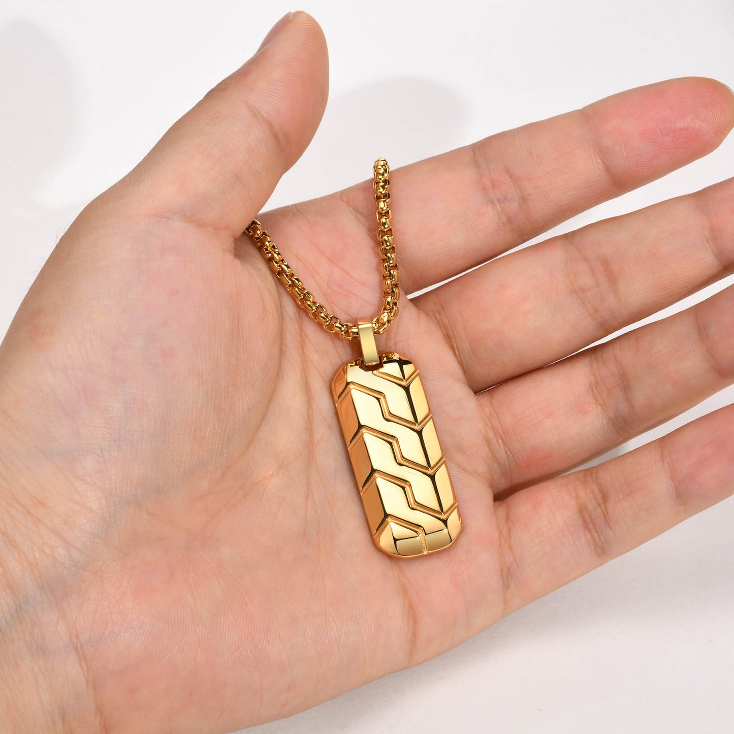 Stainless Steel Geometric Tire Pattern Men's Pendant Necklace