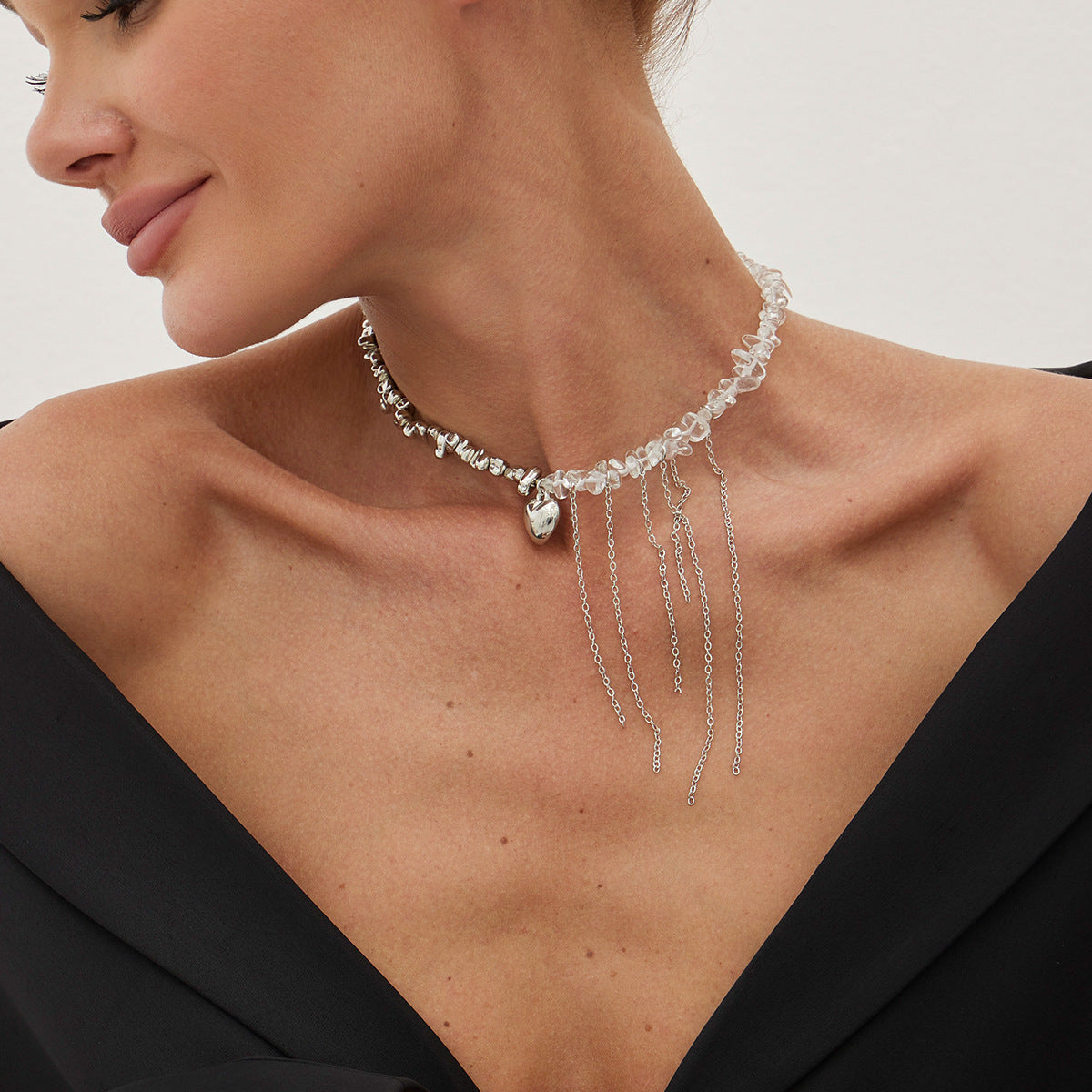 Planderful Vienna Verve Necklace – Elegant Imitation Pearl Design