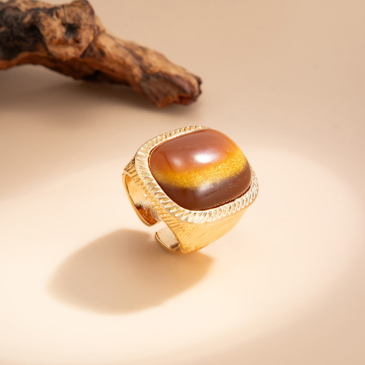 Planderful Vienna Verve Geometric Ring For Women Versatile Vintage Square Stone Statement