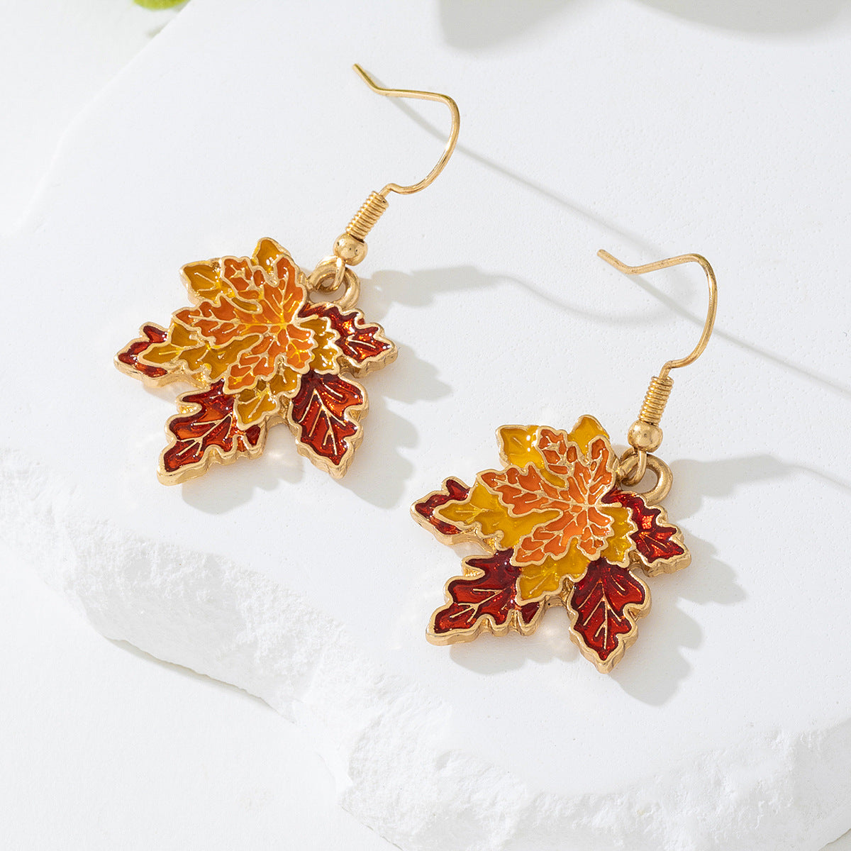 Stylish Metal Maple Leaf Jewelry Set for Women by Planderful