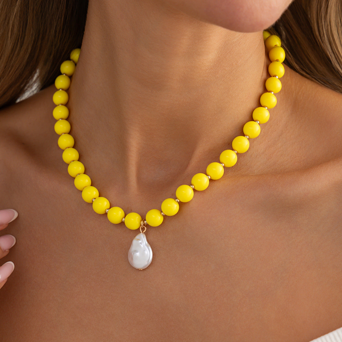 Colored Round Beads Pearl Necklace Dopamine Beaded Holiday Wind Necklace