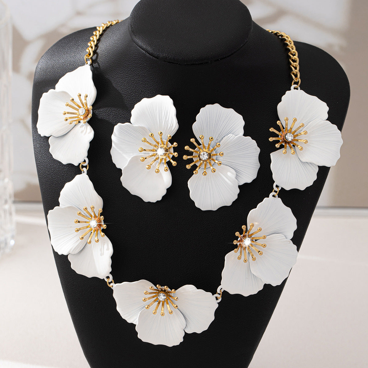Elegant Zircon Flower Jewelry Set for Women by Planderful