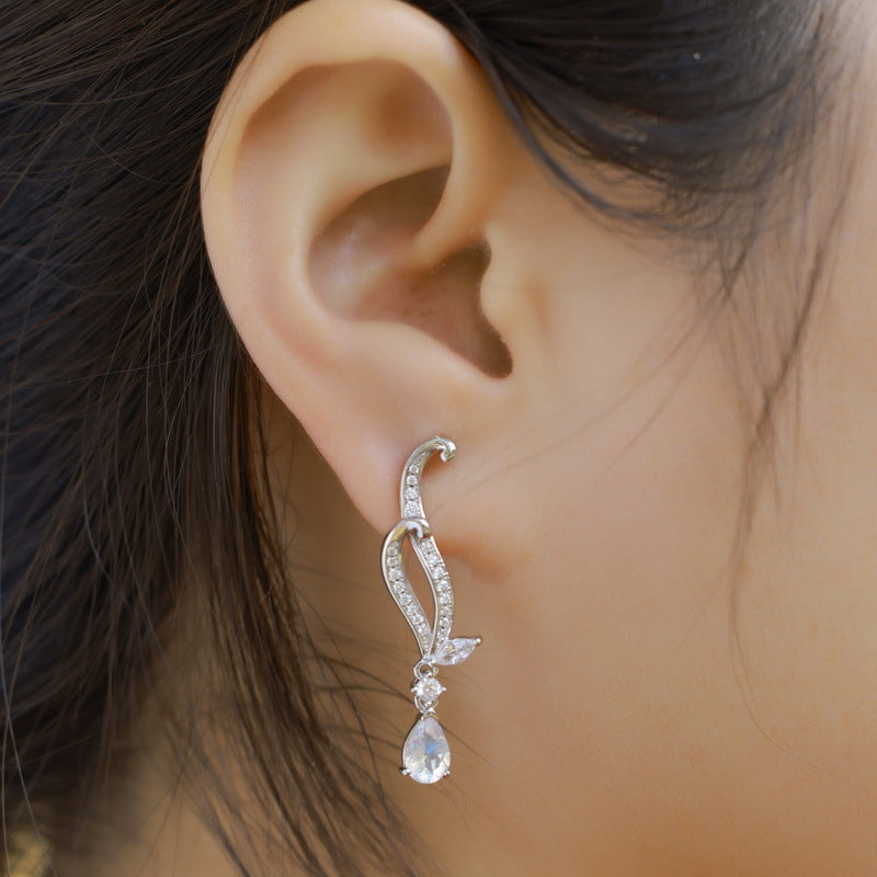 Planderful Everyday Genie Earrings – Exaggerated Colorful Blue Moonlight Design