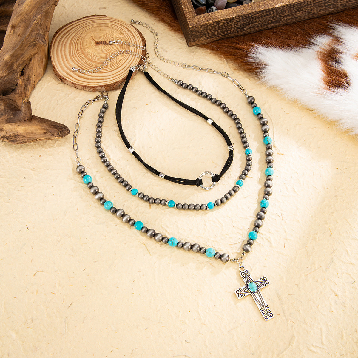 Retro Imitation Turquoise Stacked Western Denim National Cactus Cow Head Pendant Neck Necklace