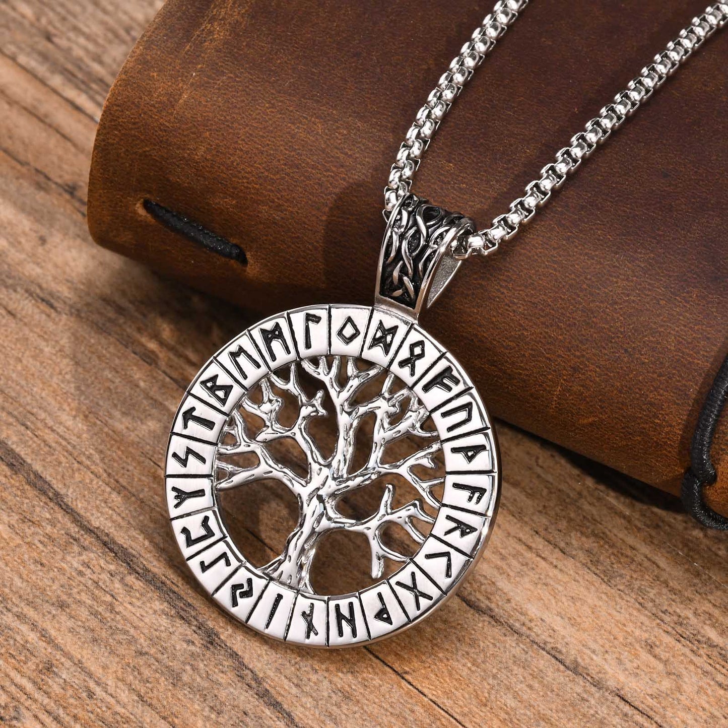 Cross-Border Retro Jewelry Stainless Steel Viking Luenwen Tree of Life Pendant for Men