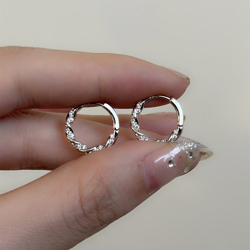 925 Sterling Silver Niche Twist Ear Buckle Mobius Earrings