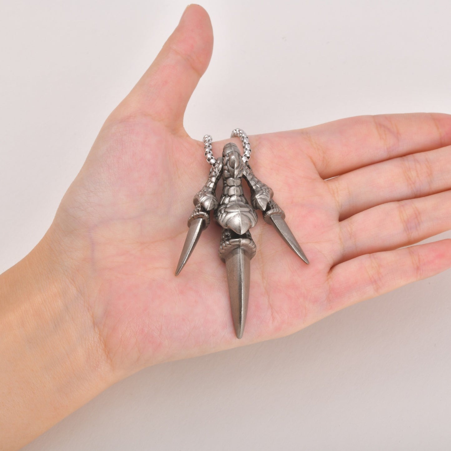 Iron Warrior Men's Necklace Stainless Steel Chain Alloy Dragon Claw Pendant Necklace