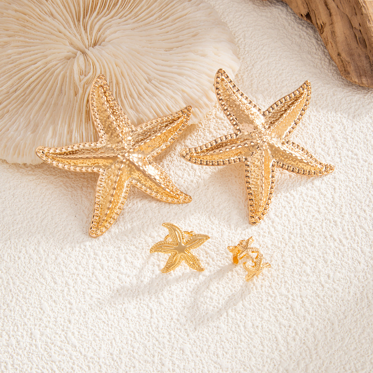 Planderful Vienna Verve Starfish Ear Clips Set For Boho Beach Vacation Lovers Lightweight Statement Jewelry