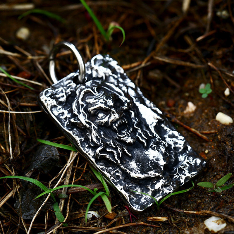 Retro Stainless Steel Skull Pendant for Men - European and American Dominating Titanium Steel Jewelry