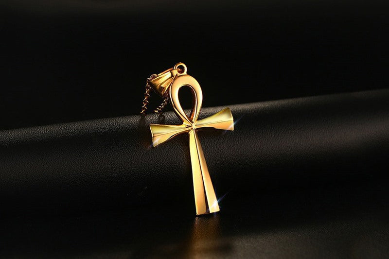 Spot Wholesale 43.6mm Titanium Steel Anka Cross Pendant Gold Necklace for Men