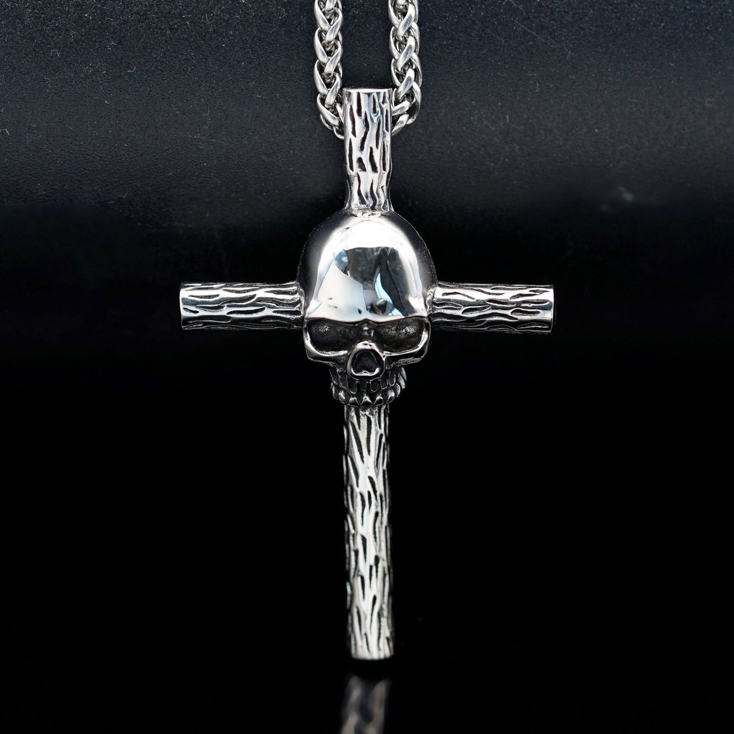 Steel Necklace – Vintage Halloween