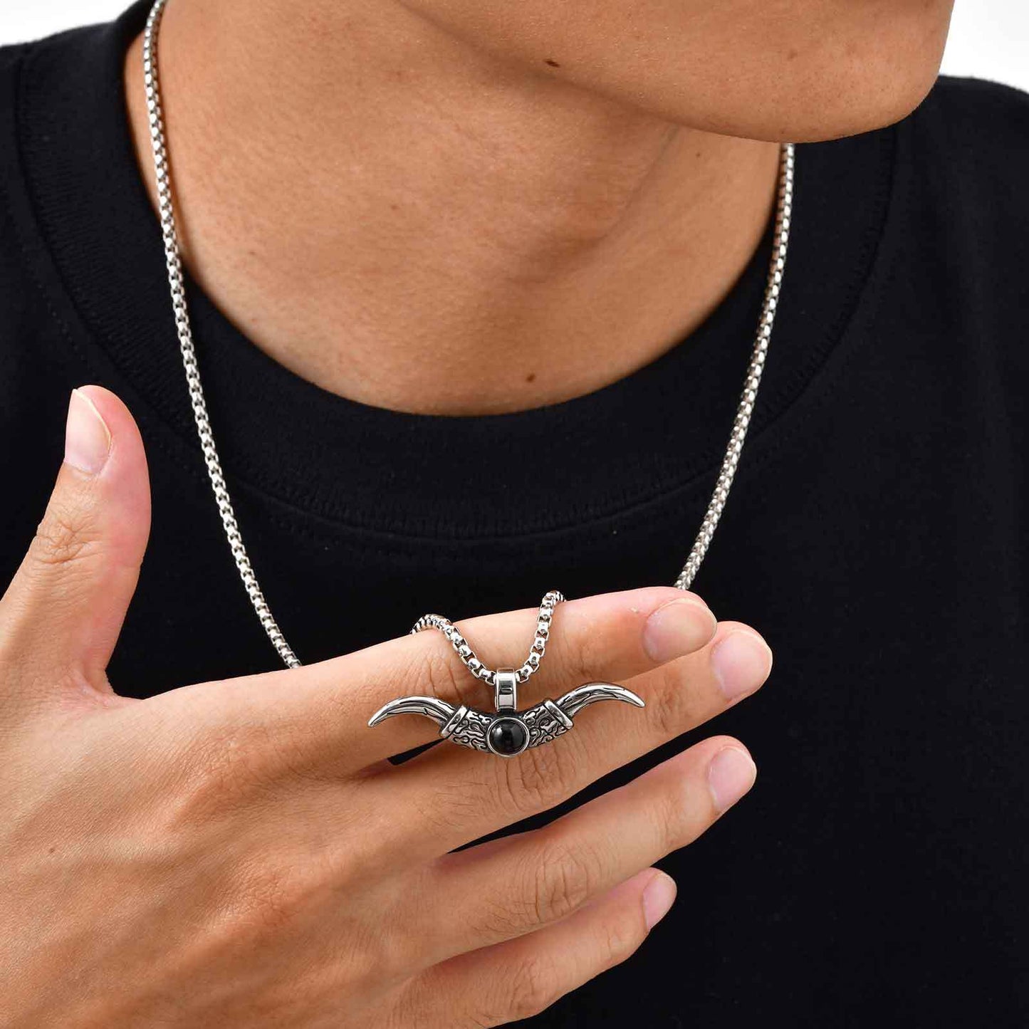 Planderful Shop Bold Stainless Steel Horns Pendant For Men