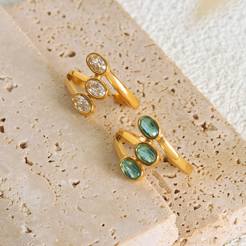 Golden Oval Zircon Hip-Hop Ring with French Flair