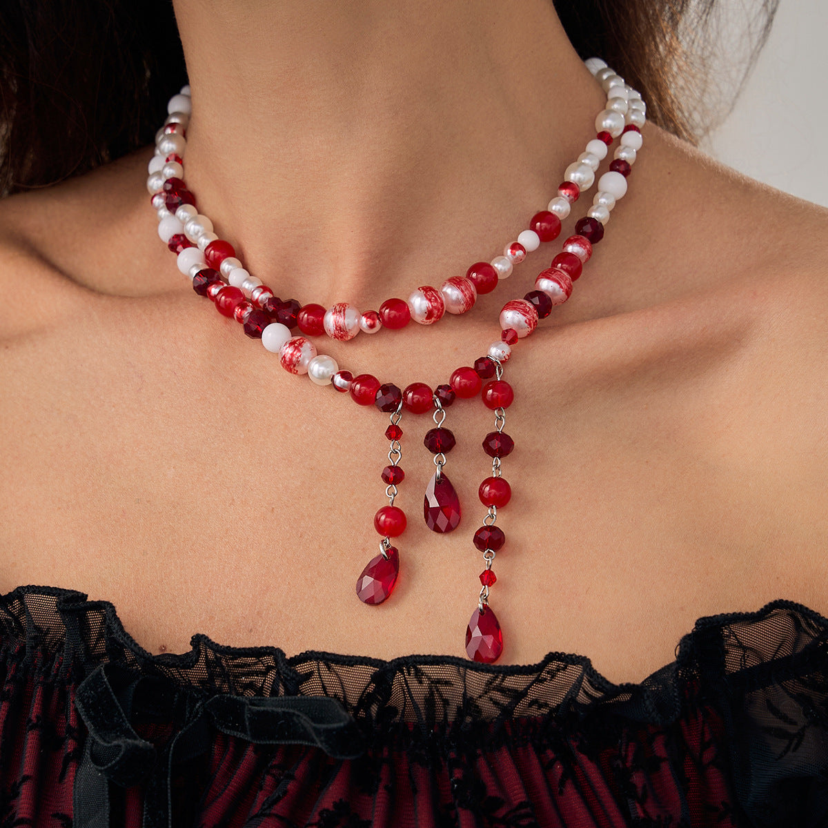 Gothic Pearl Blood-Drip Fringe Necklace