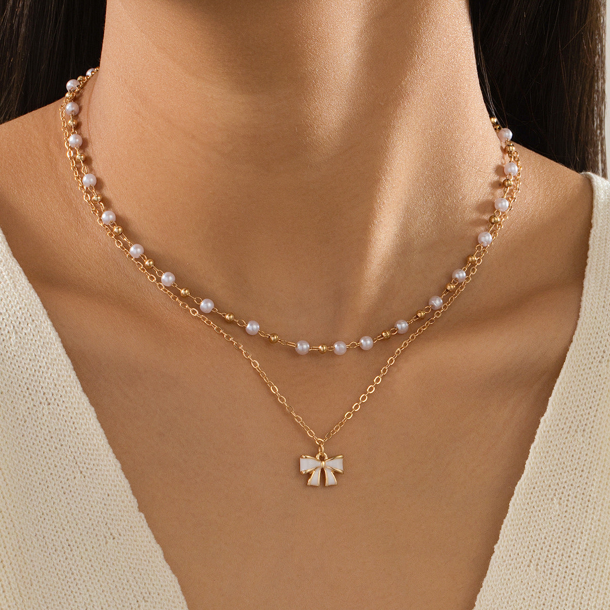Planderful Vienna Verve Necklace Set – Elegant Pearl Butterfly Design