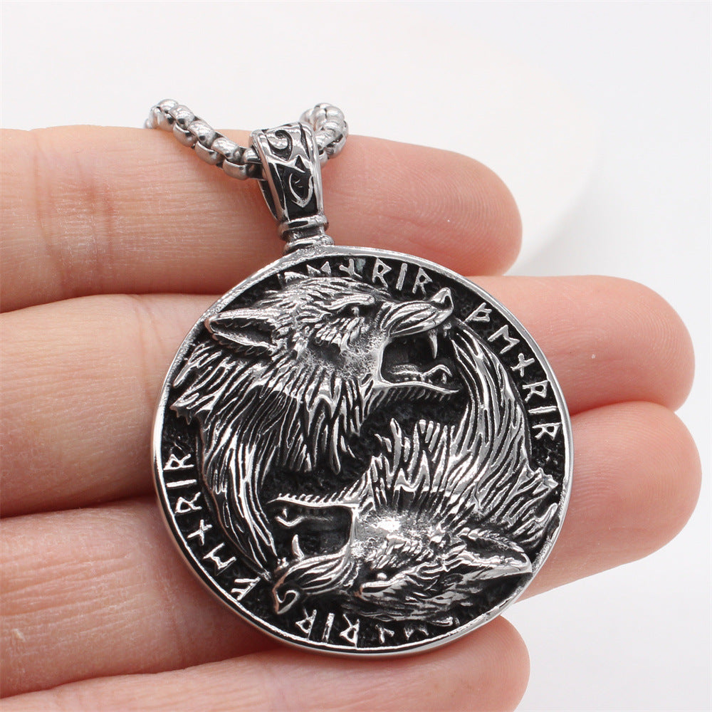 Planderful Norse Legacy – European and American Retro Viking Wolf Pendant Necklace for Men